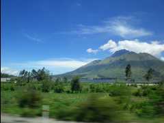 Otavalo Market04